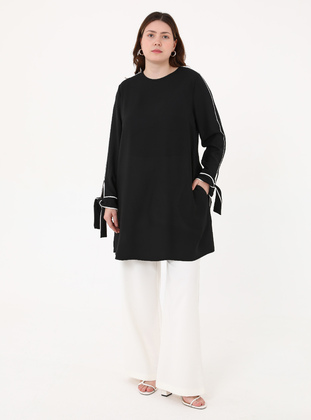 Black - Plus Size Tunic - Alia