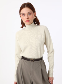 Rollkragenpullover - Creme