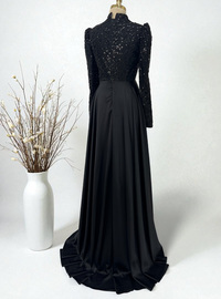 Robe de Soirée Satin avec Détail Pierre Noir