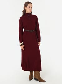 Knopf Detail Rollkragen Strick Modest Kleid Bordeaux Refka