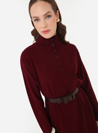 Knopf Detail Rollkragen Strick Modest Kleid Bordeaux Refka
