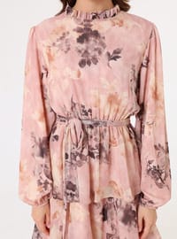 Robe Modeste Chiffon Étagée Manches Bouffantes Imprimé Floral Rose Refka