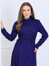 Robe de Soirée Détail Dentelle Violet
