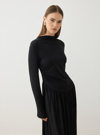 Sandy Fabric Ruched Detail Modest Dress Black Refka