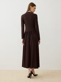 Robe Modeste Sandy Tissu Détail Fronces Café Refka