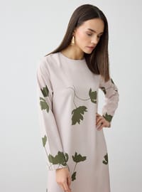 Grünes Blattmuster Modest Kleid Refka Exclusive
