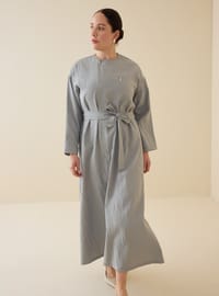 Reißverschluss Pat Detail Geknotet Große Größe Kleid Anthrazit Alia Exclusive