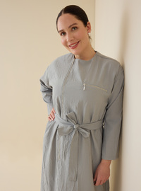 Reißverschluss Pat Detail Geknotet Große Größe Kleid Anthrazit Alia Exclusive