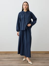 نيلي - أطقمة