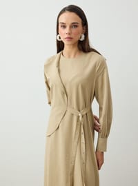 Robe Modeste Beige Foncé Refka